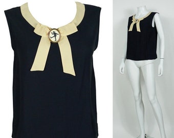 MOSCHINO * Vintage Cameo Top