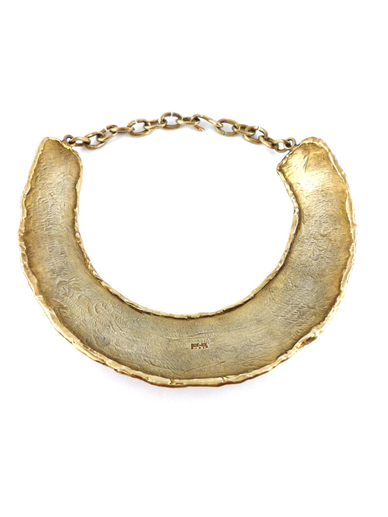 Pendentif Vintage Biche De Bere Paris – Doré Avec Verre Bleu, Bijou Français Ancien, Occasion