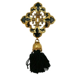 CHANTAL THOMASS * Vintage Gold Tone Black Enamel Fleur-de-Lis Brooch
