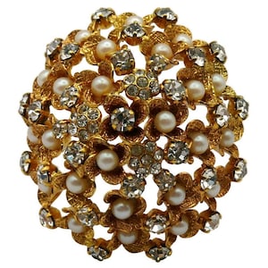 CHRISTIAN DIOR * Vintage Jewelled Gold Tone Domed Brooch, 1966