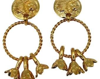 VERSUS by GIANNI VERSACE * Brincos vintage de leão em metal dourado