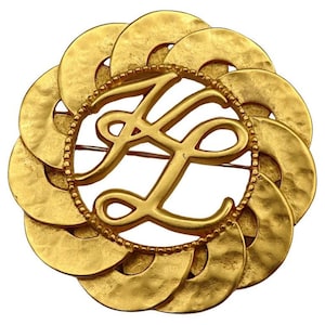 KARL LAGEFERLD * Vintage Gold Tone KL Logo Initials Brooch