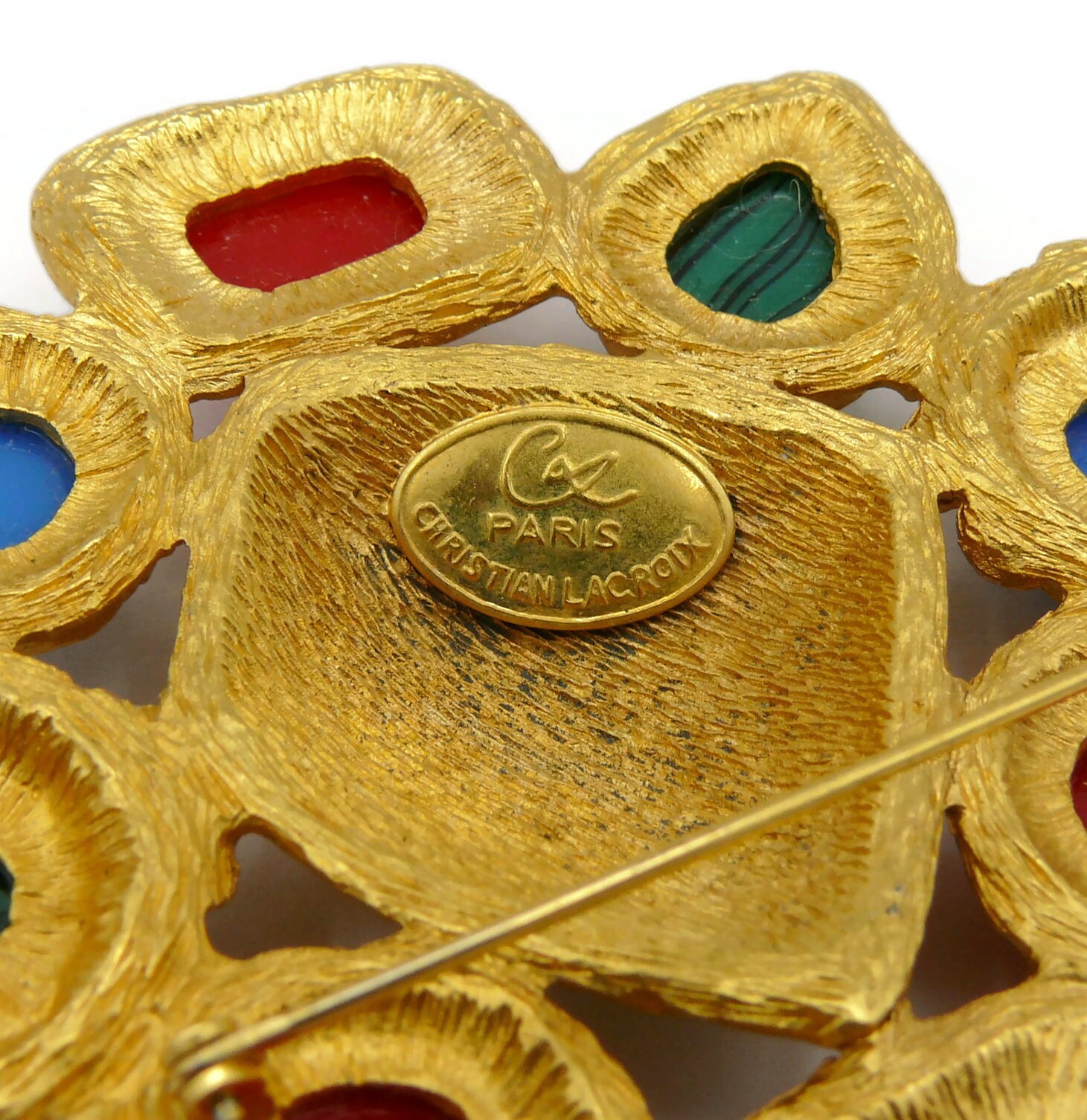 Christian Lacroix ヴィンテージブローチ il_fullxfull.5406059553_1auu.jpg