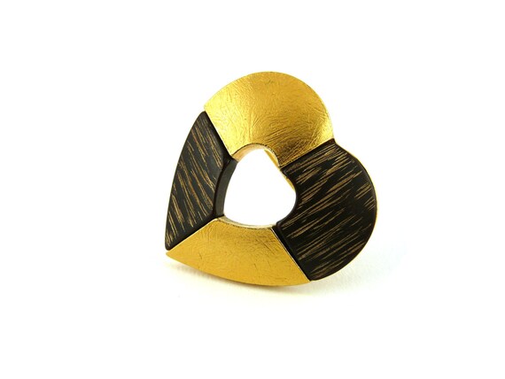 YVES SAINT LAURENT * Gorgeous vintage heart brooch