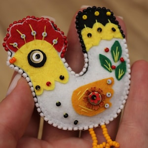 Rooster brooch