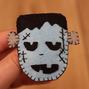 Halloween pin
