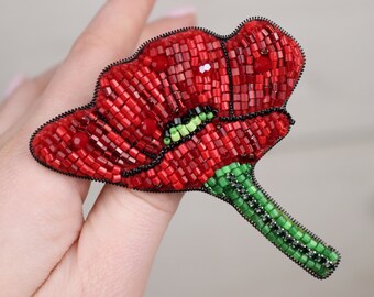 Poppies beaded brooch, Flower brooch, Embroidered brooch