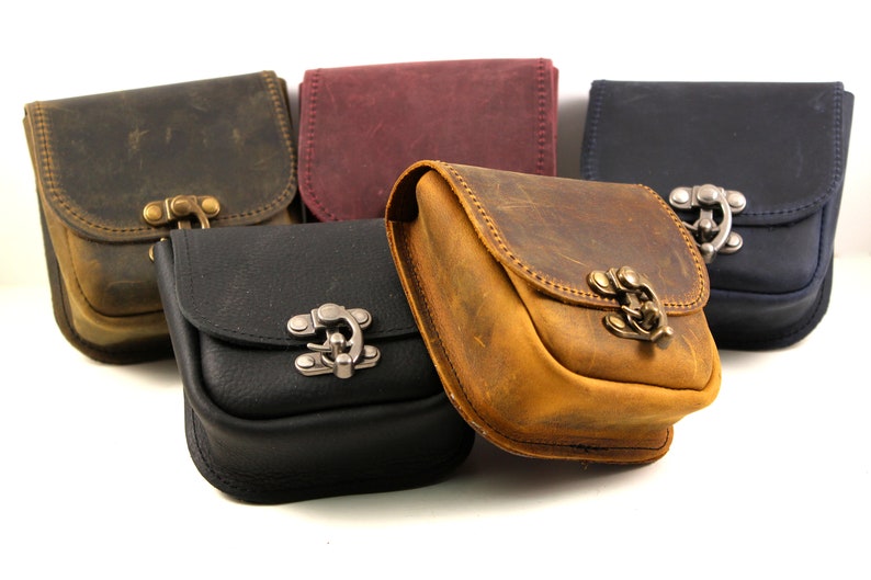 Adventurer's Leather Belt Pouch image 1