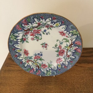 Minton Antique Vandyke Floral plate c1850+