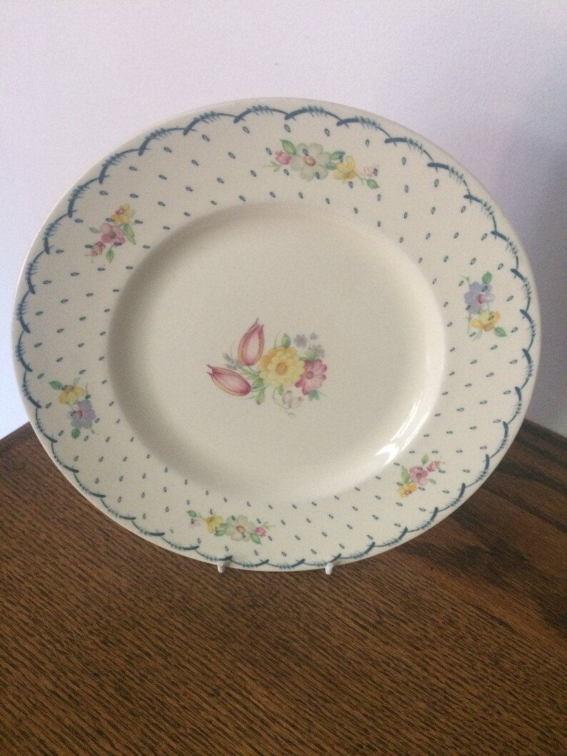 Susie Cooper vintage plate c1930+