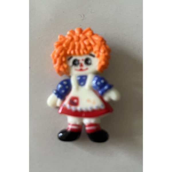 Vintage Hallmark Raggedy Ann Doll Lapel Pin Bobbs Merril 2" Tall 1974