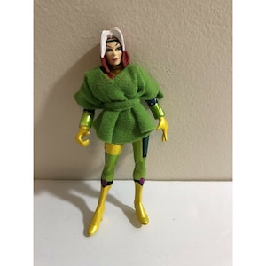 X-Men X-Force Rogue Action Figure Toy Biz 1996 Marvels Famous Couples
