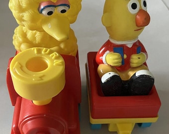 Sesame Street Big Bird's Wind up Train Vintage 1990's Illco
