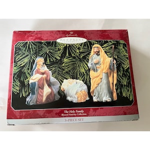 Hallmark Keepsake Ornament The Holy Family 3 Piece Set Fine Porcelain 1998