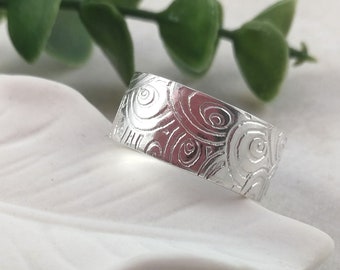 TEXTURED SILVER RING, Retro Design. Sterling Silver Band Ring for Women or Men. Upcycled Vintage Coin. Custom Size.