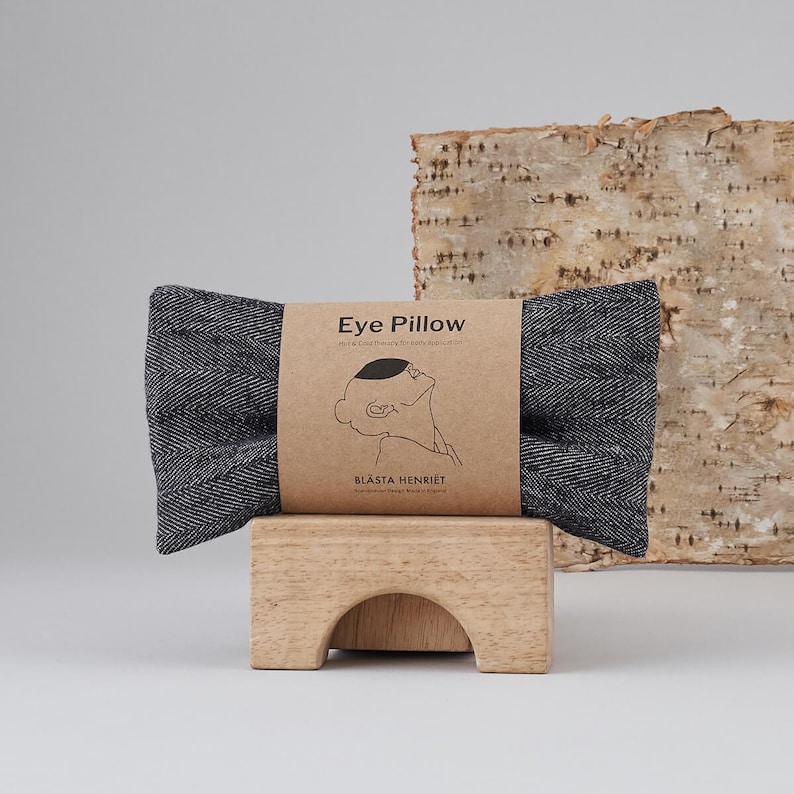 Handmade Linen Eye Pillow: Herbal Aromatherapy Heat Cold Pack