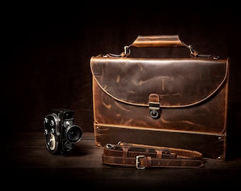 Personalised Real Leather Mens Briefcase Laptop Bag Office Shoulder Bag Messenger Bag Gifts For Him Christmas gift /Brown