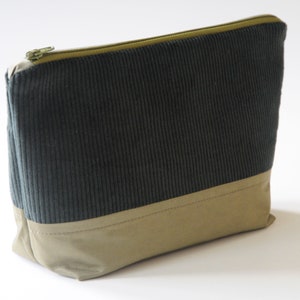 Cord Kosmetiktasche dunkelgrün oliv Toilettentasche Kulturtasche Make up Schminktäschchen