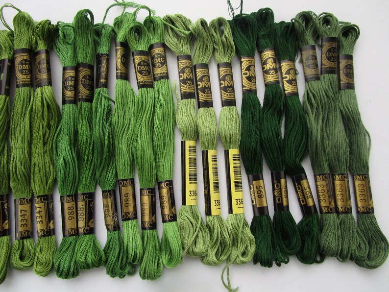 6 strand cotton 30 skeins 3 ea.,3363,895,3364,989,988,3347,937,470,987,3345 #9 10 shades foliage leaf olive green DMC cross stitch thread
