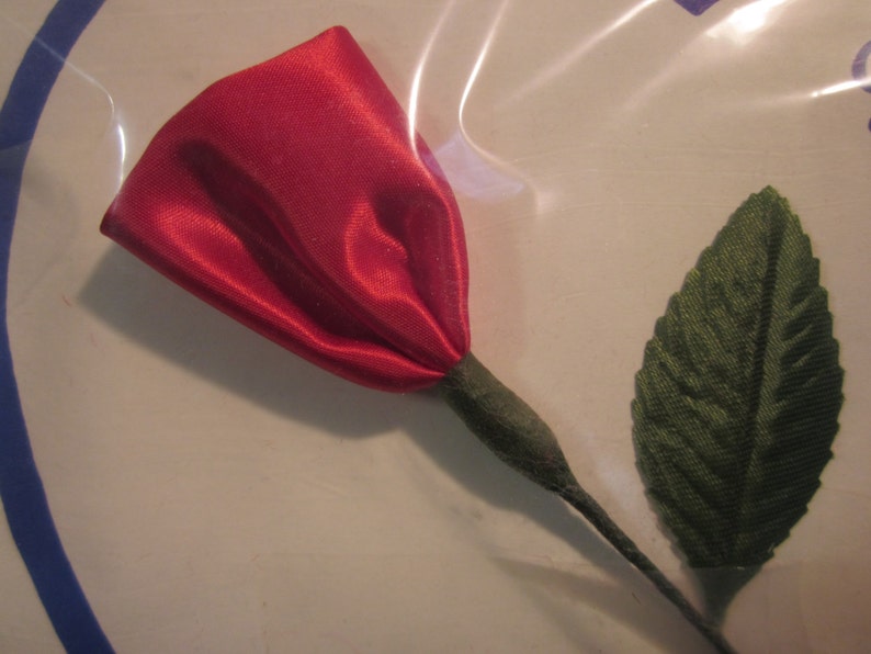 Roses of Love, wedding favor kit, 50 make yourself roses,red,made in Goldsboro NC image 2