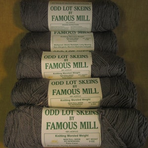 5 skeins grey 4 ply worsted wt knitting crochet yarn, 3 oz, by Famous Mills, made in USA