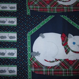 4 cats on plaid bed with mice print design for quilt,pillows or applique,vintage fabric, Greenwood made in USA, d14