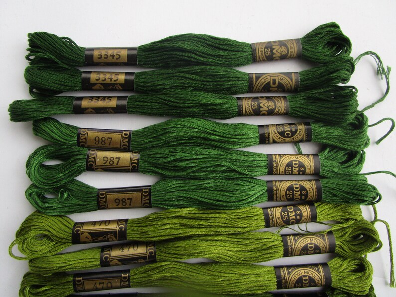 6 strand cotton 30 skeins 3 ea.,3363,895,3364,989,988,3347,937,470,987,3345 #9 10 shades foliage leaf olive green DMC cross stitch thread