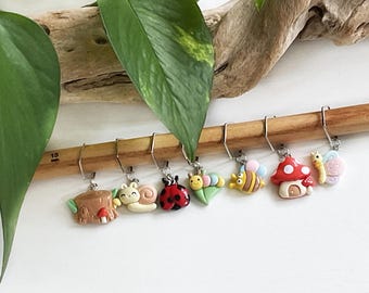 INTO THE FOREST Stitch Markers build a set of 1,3,5 or 7. Sets of 5 or 7 include free jar