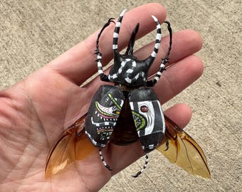 Handpainted beetle-(sand worms)
