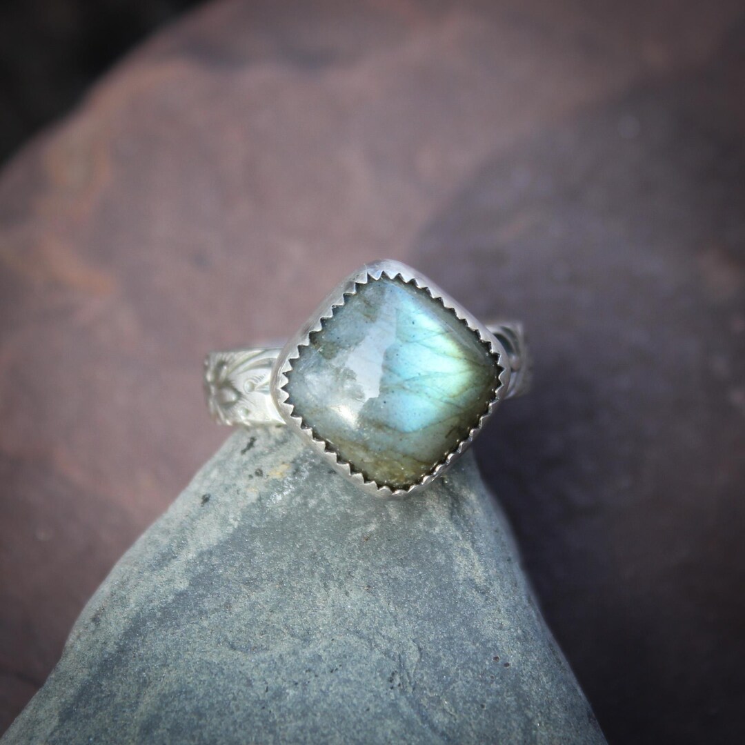 Labradorite and Sterling Silver Ring, Handmade, Size 8 - Etsy