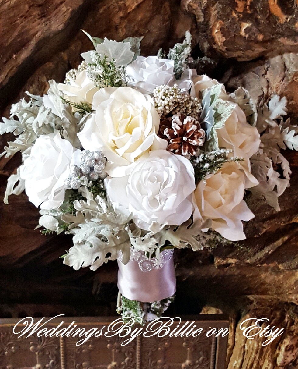 silver and white wedding flowers