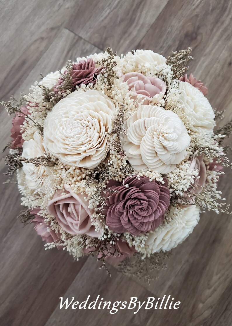 dusty pink flower bouquet