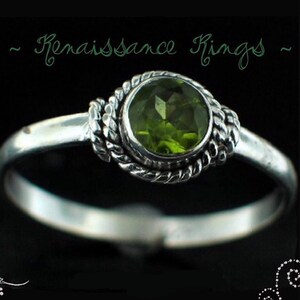Renaissance Ring, Size 7, Green, Peridot, Sterling Silver, Renaissance , Emerald, Sweden, Sverige, Swedish Jewellry,Midieval, Gothic