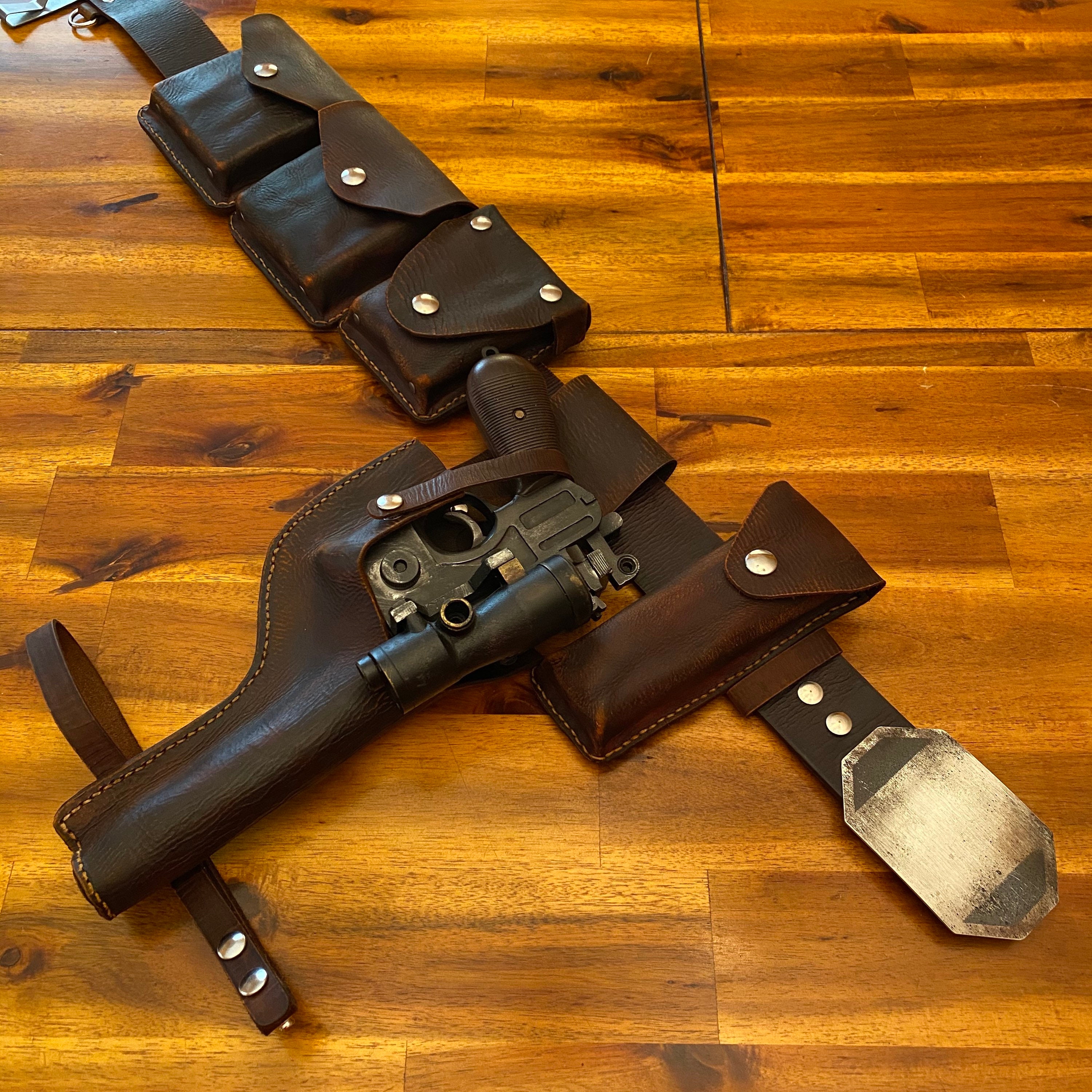 ESB ルーク・スカイウォーカー風ベルト＆ホルスターリグ - Etsy 日本