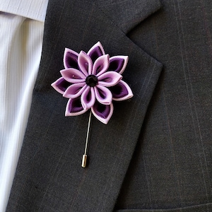 Men&#39;s purple lavender flower lapel pin. Kanzashi brooch boutonniere for suit accessories.
