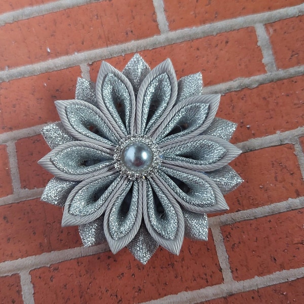 Sparkling Silver Glitter Fabric Flower Brooch Lapel Pin -  Floral Boutonniere for Women.