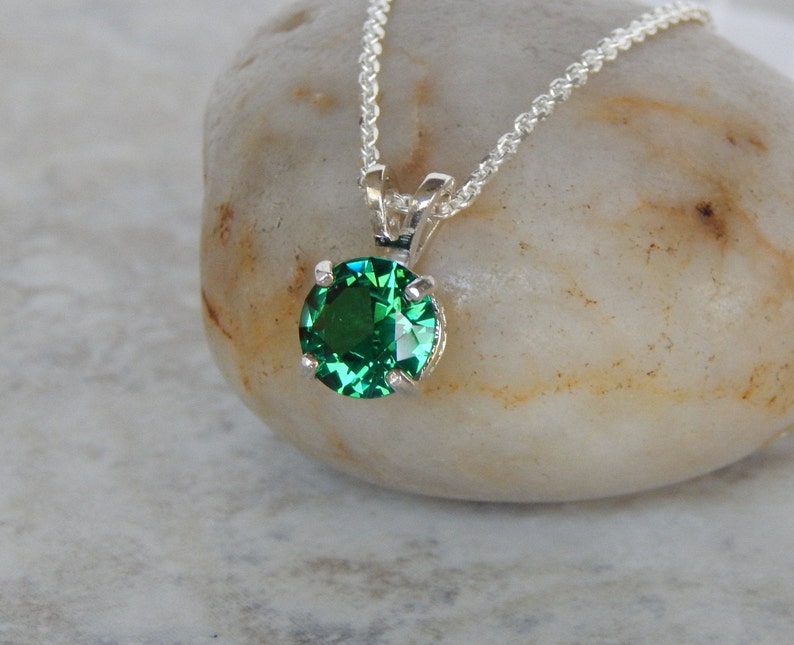 Collar de esmeralda de 8 mm Collar colgante de esmeralda Etsy