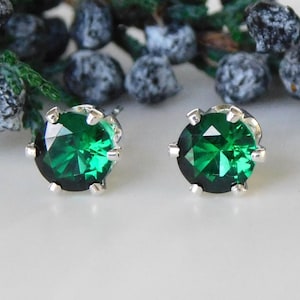 Emerald 5 or 6mm Studs ~ Emerald Earrings ~ Emerald Earring Studs ~ Emerald Jewelry Gift ~ Unisex Earrings  ~ May Birthstone