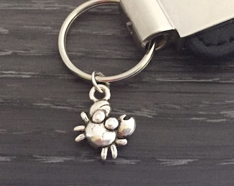 Tiny Crab Keychain, Silver 3D Crab Charm Keyring,  Dainty Crab Keychain, Sea Ocean Beach Keychain Key Ring, Crab Purse Charm, Crab Jewelry
