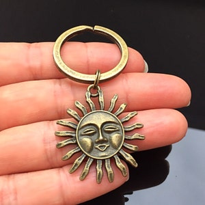 Sun Keychain, Antique Bronze Sun Keyring, sun jewelry, friend gift, sun pendant, summer jewelry, nautical, brass keychain, sun lover gift