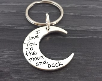 I Love You to The Moon and Back Keychain, Love Mesage Keychain, Silver Moon Keychain, Christmas Gift, Best Friends Jewelry, Moon Lover Gift