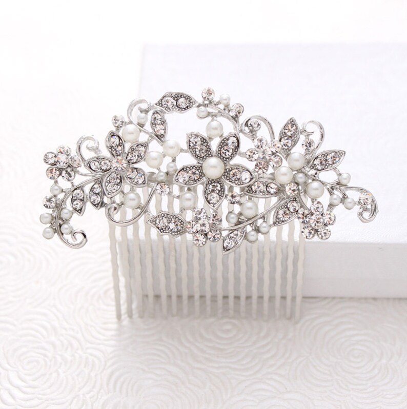 Bridal Hair Comb Crystal Pearl Comb Wedding Hair Piece Etsy