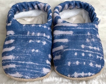 Blue Baby Shoes | Organic Cotton Lined CLAMFEET Baby Booties | JUSTIN