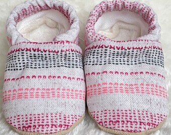 HANNAH - Organic Cotton Lined Soft-soled CLAMFEET Baby Shoes