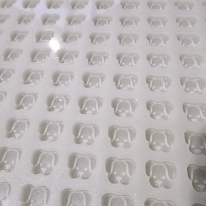 Dog Scoop / Scoopy / Scoopies / Tiny Melts Silicone Mould