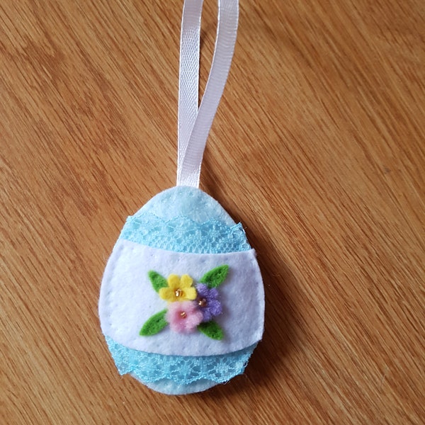 Felt Easter egg bauble in blue