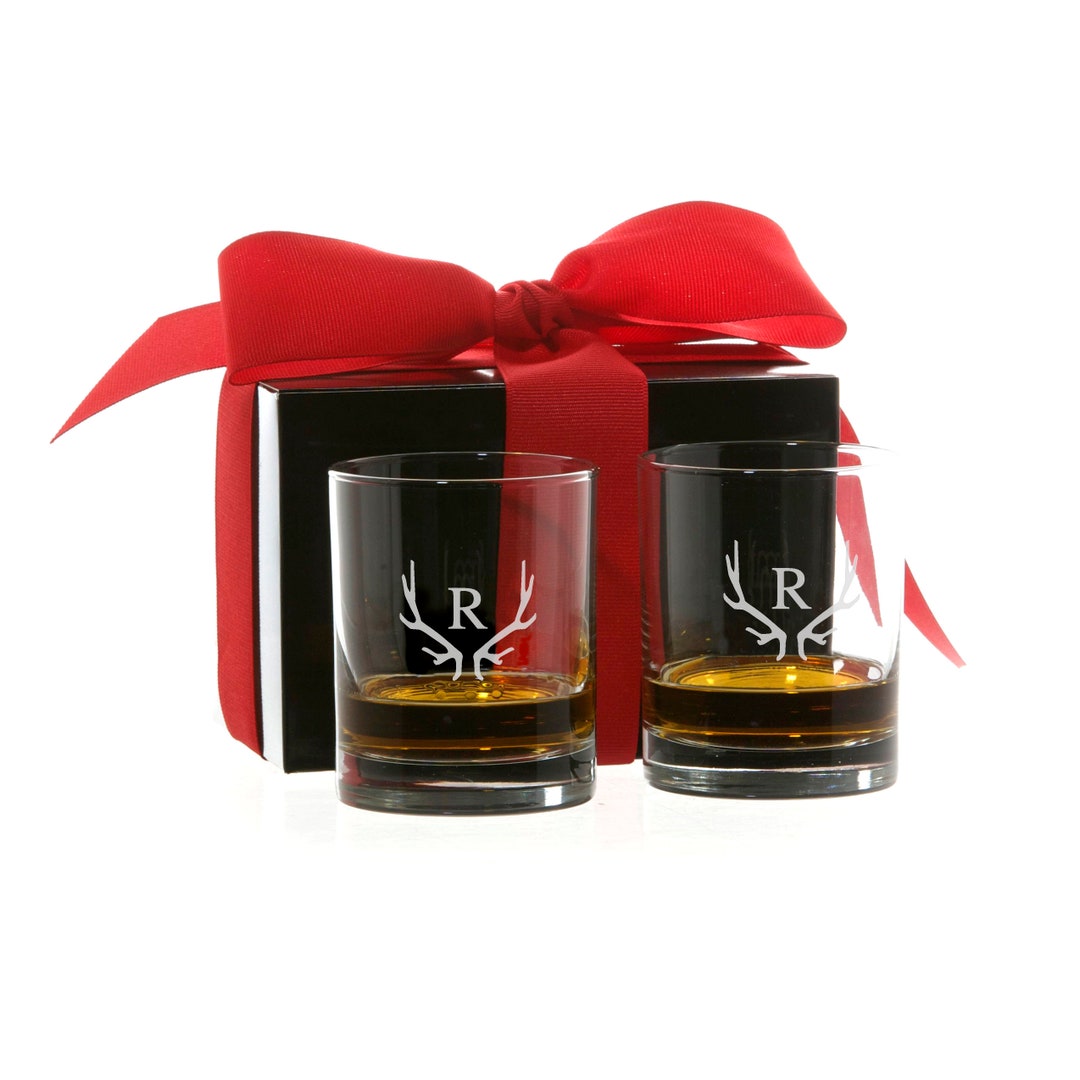 Set of 2 Etch Whiskey Glasses With Antler Monogram Engrave Whiskey