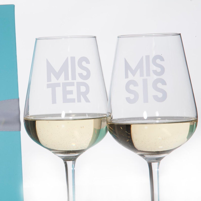 Set Of 2 Mister and Missis Stemmed Wine Glasses / Red Wine Glass / White Wine Glass / Wedding Gift / Couples Gift / Packaged in Gift Box image 2
