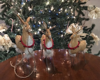 Primitive Reindeer Family - Holiday Reindeer Display - Handmade Christmas Decoration - Holiday Room Decoration - Reindeer with Bells