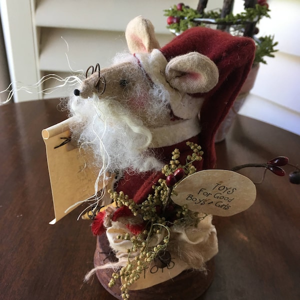 Handmade Santa Mouse - Primitive Christmas Mouse - Holiday Table Decoration - Room Decor - Primitive Farmhouse Christmas Mouse